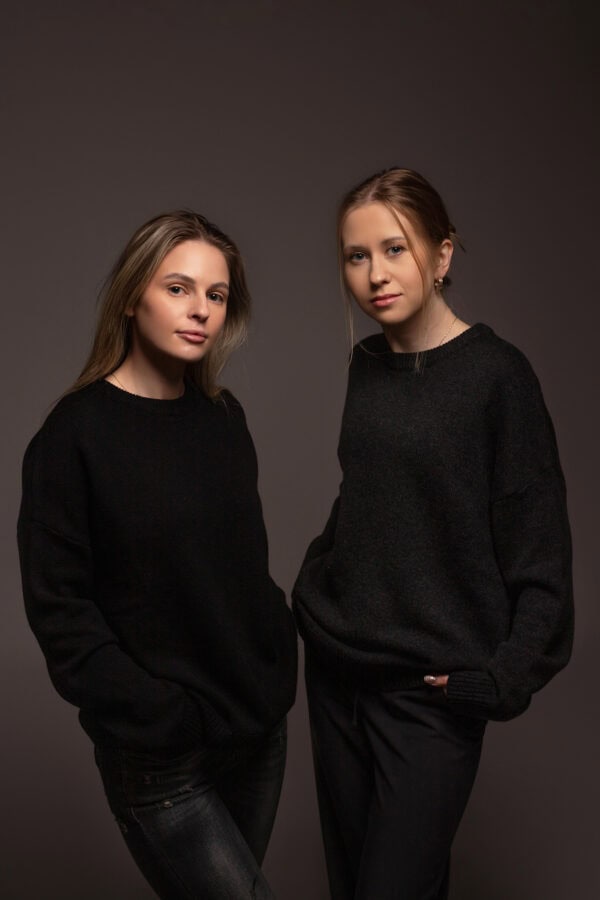 Grafitowy sweter wełniany SOFT MERINO