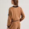 Karmelowa-bluza-dresowa-bomber-metropolitan-3-z