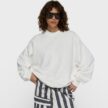 baiala-bawelniana-bluza-oversize--z-aplikacja-na-plecach-02